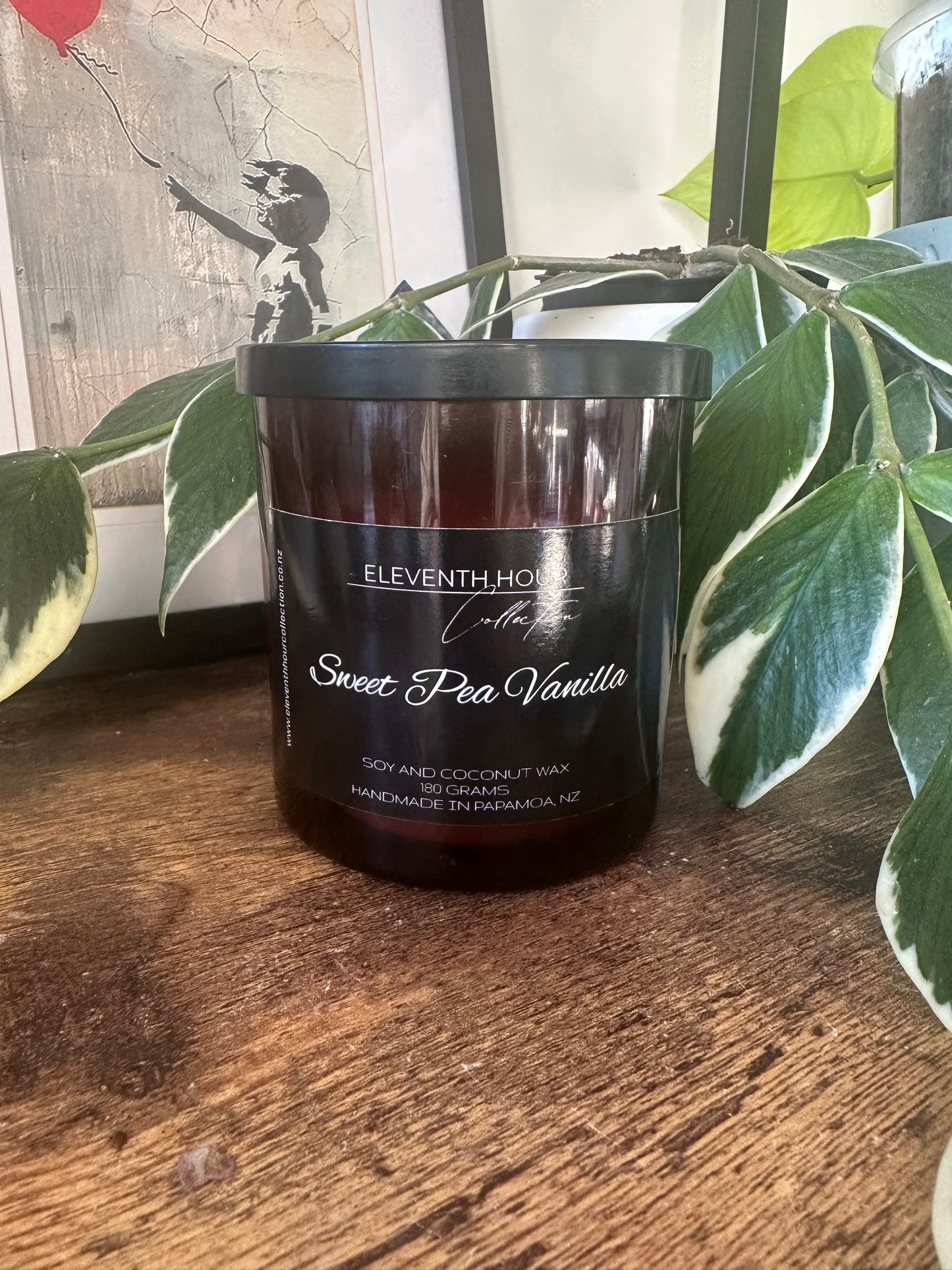 Sweet Pea Vanilla container candle
