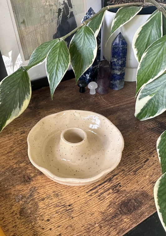 Speckled candle holder