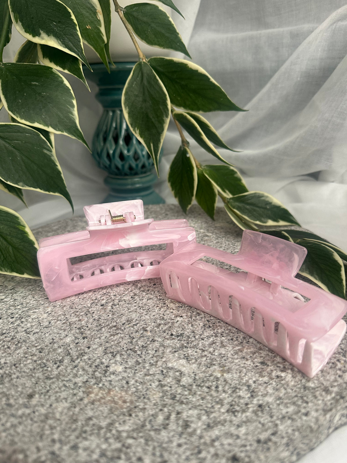 Hair clips