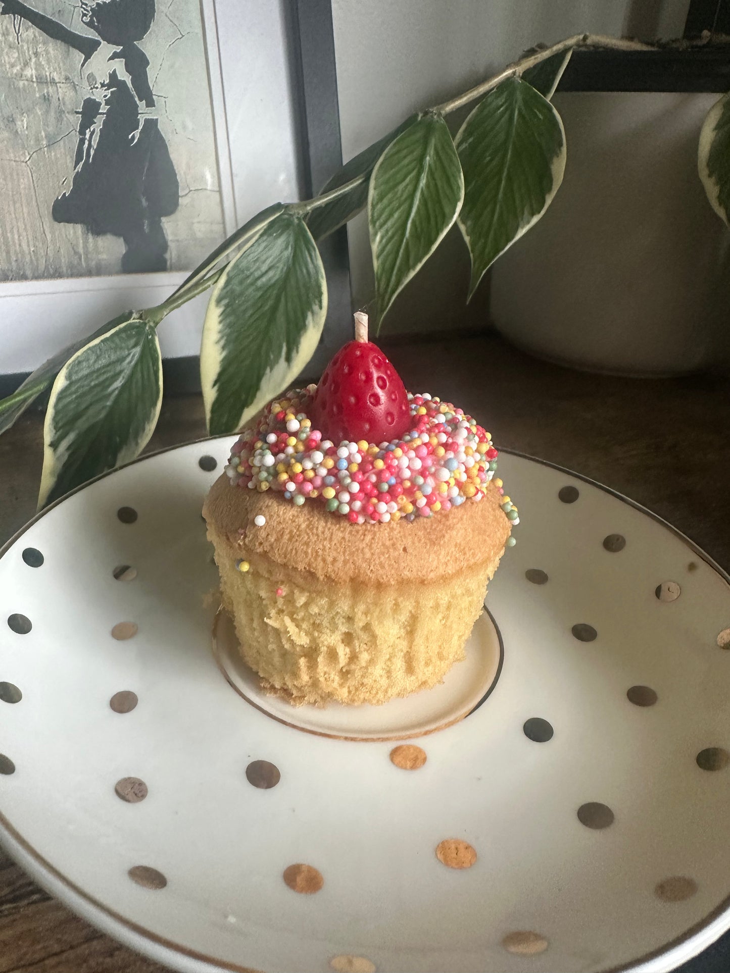 Strawberry mini candles