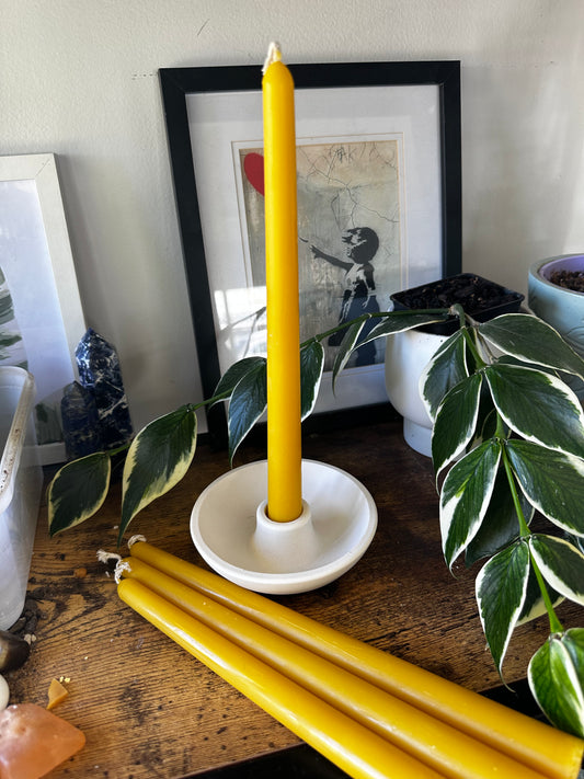 Beeswax taper